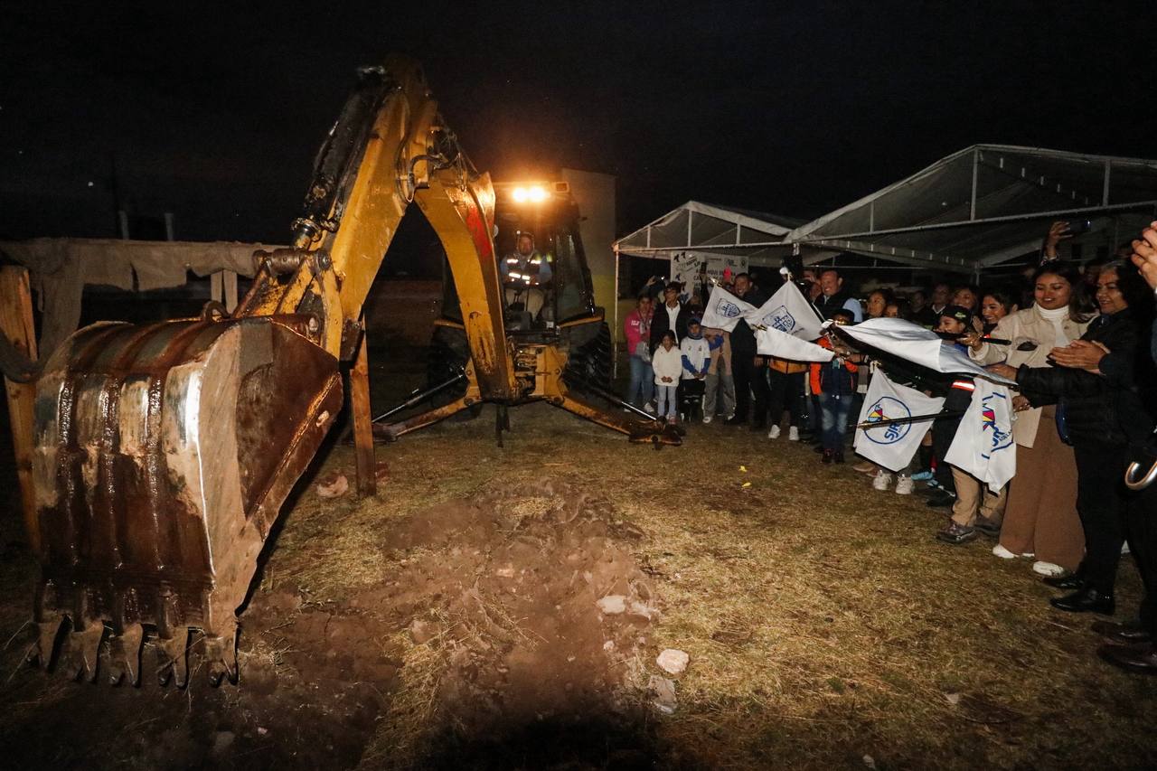 Inician Trabajos Para La Construcci N De Cancha De Futbol En Sjr