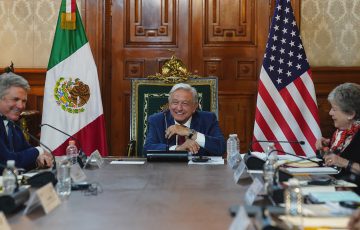 Debemos trabajar juntos por nuestros países aún con diferencias AMLO