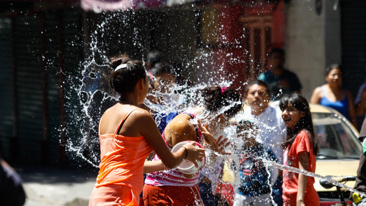 Habr Multas Para Quien Desperdicie El Agua En El S Bado De Gloria