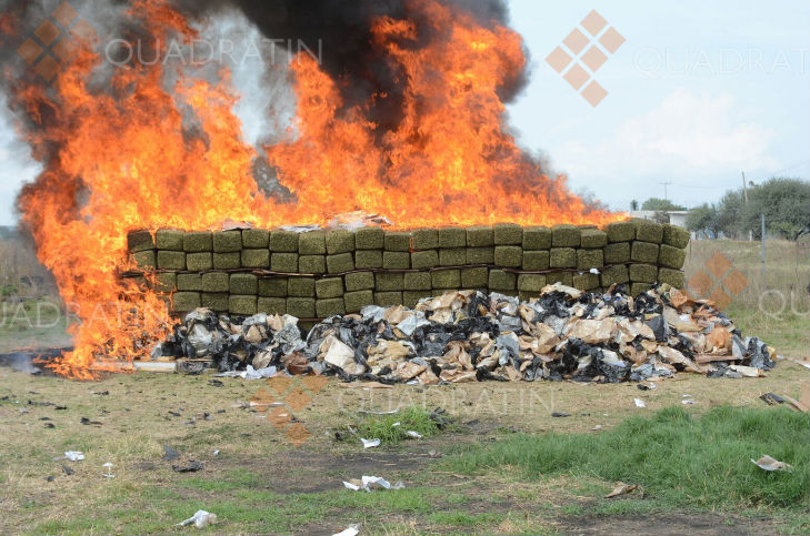 incineración de mariguana sjr-luisdavidvaldez