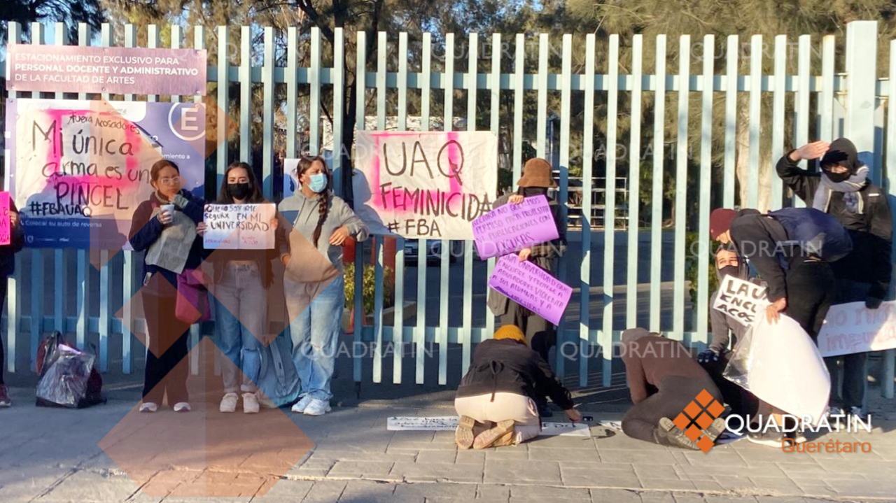 Alumnos De La Uaq Toman Instalaciones En Protestas Por Acosos