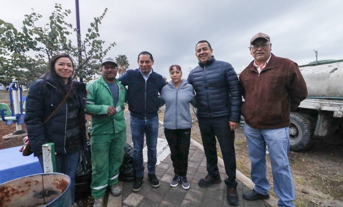 Supervisa Roberto Cabrera trabajos en parque Las Águilas de SJR