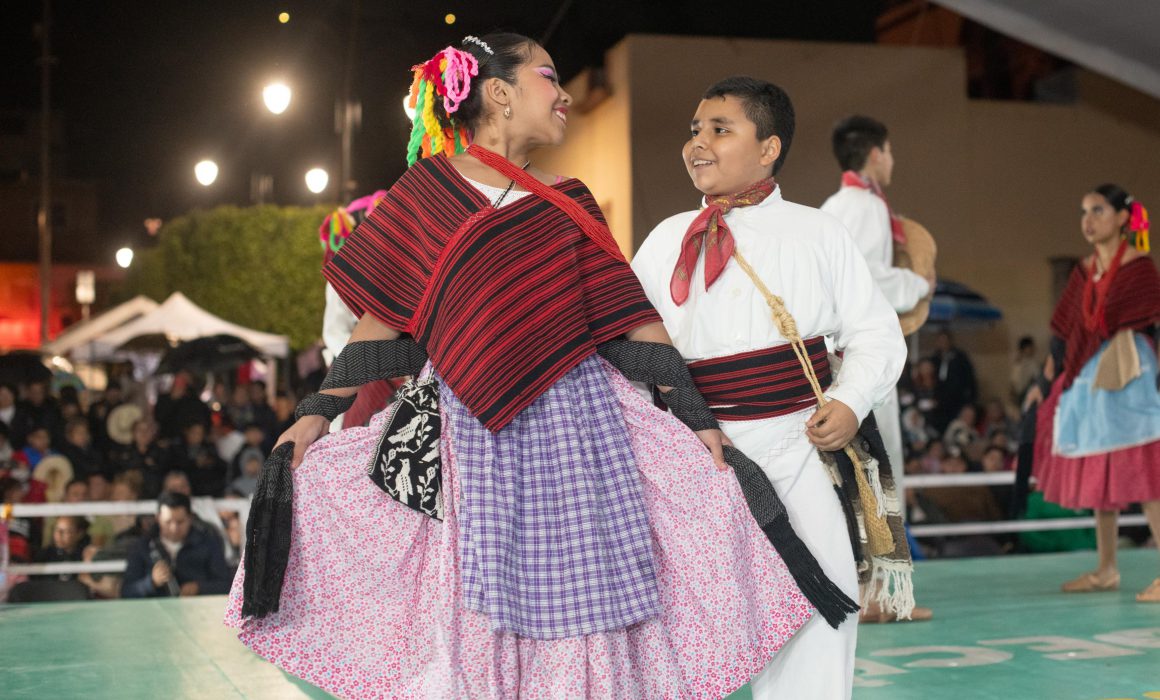 Realizan concurso nacional de Huapango en El Marqués