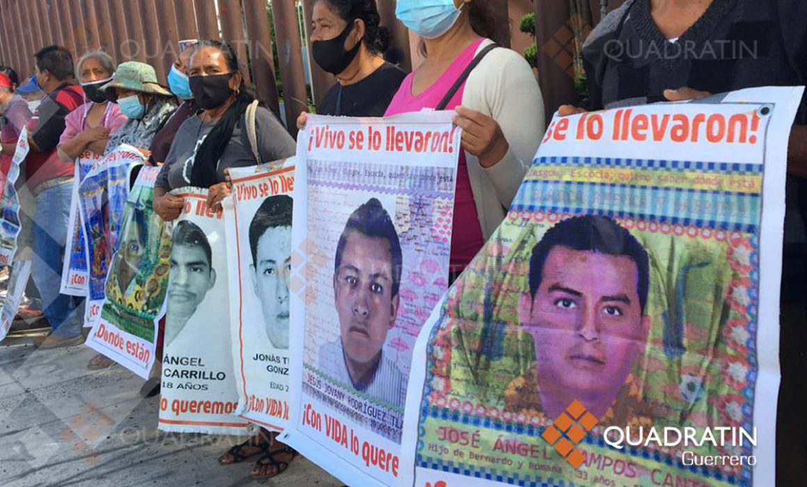 Descarta Sheinbaum asistir a reunión de AMLO con padres de los 43 ...