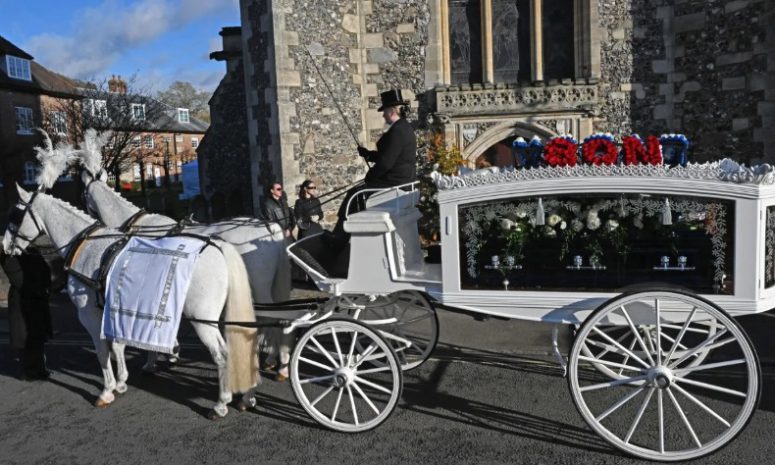 Despiden integrantes de One Direction a Liam Payne en su funeral