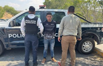 Sujeto detenido por contar con orden de aprehensión en Geoplazas ...
