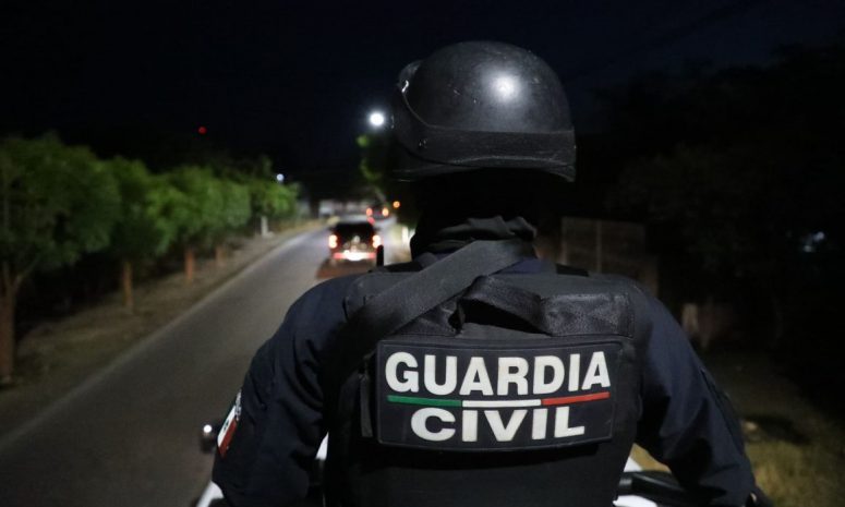 Restablecida la circulación en carreteras; hay 2 detenidos: GobMich