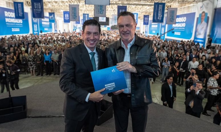 Kuri destaca trabajo de Rodrigo Monsalvo al acudir a su Segundo Informe de Gobierno