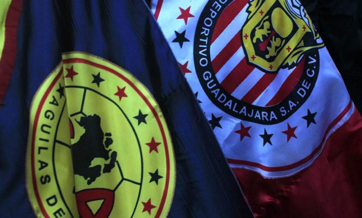 América and Chivas face each other in the National Classic