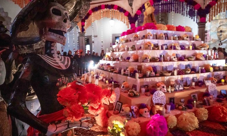 Altar Monumental busca fortalecer la identidad queretana 