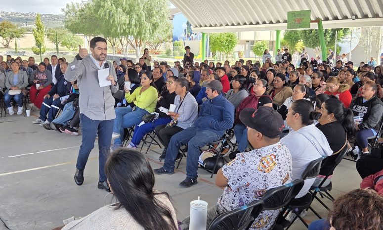 Pide Dorantes fijar reglas para proteger a menores en redes sociales