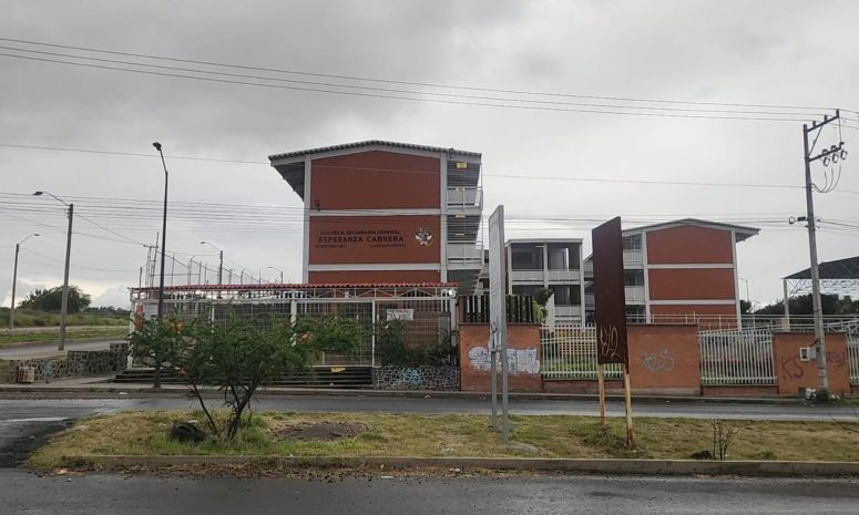 Vinculan a proceso a padres del alumno agresivo de Paseos de San Miguel