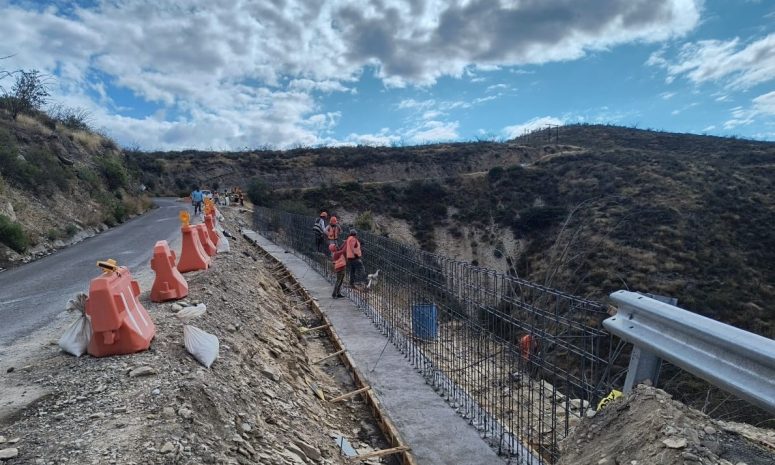 SICT destina 450 mdp para carreteras de la Sierra